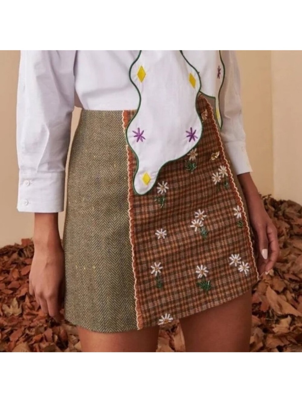 NWT Celia B Plaid Embellished Mini Skirt Small